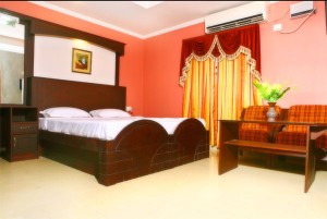 Hotel Priya Chengannur-Room